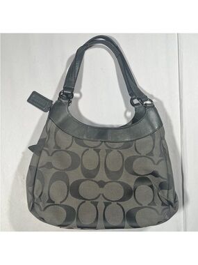 💕🩶Coach SoHo Signature Hobo Shoulder Bag🩶💕